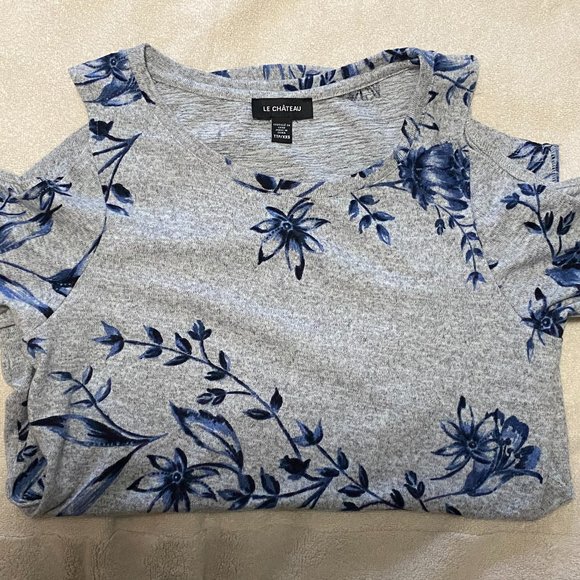 *2/$10  Super Soft Le Chateau Cold Shoulder Top - Picture 2 of 6